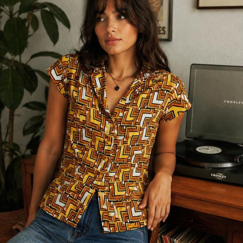 WADOS WDS Retro 70s Geometric Button Up Shirt M NWT